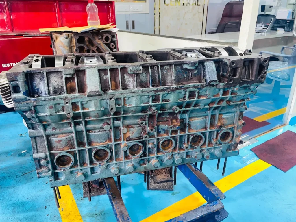 engine overhauling services kochi